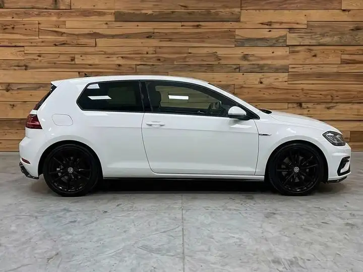 Volkswagen Golf 1.5 TSI ACT DSG 3p. Sport BMT